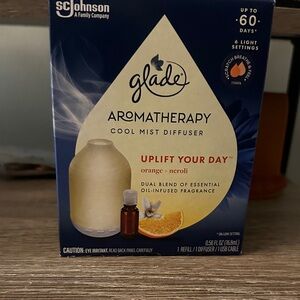 Glade Aromatherapy Diffuser with Orange and Neroli